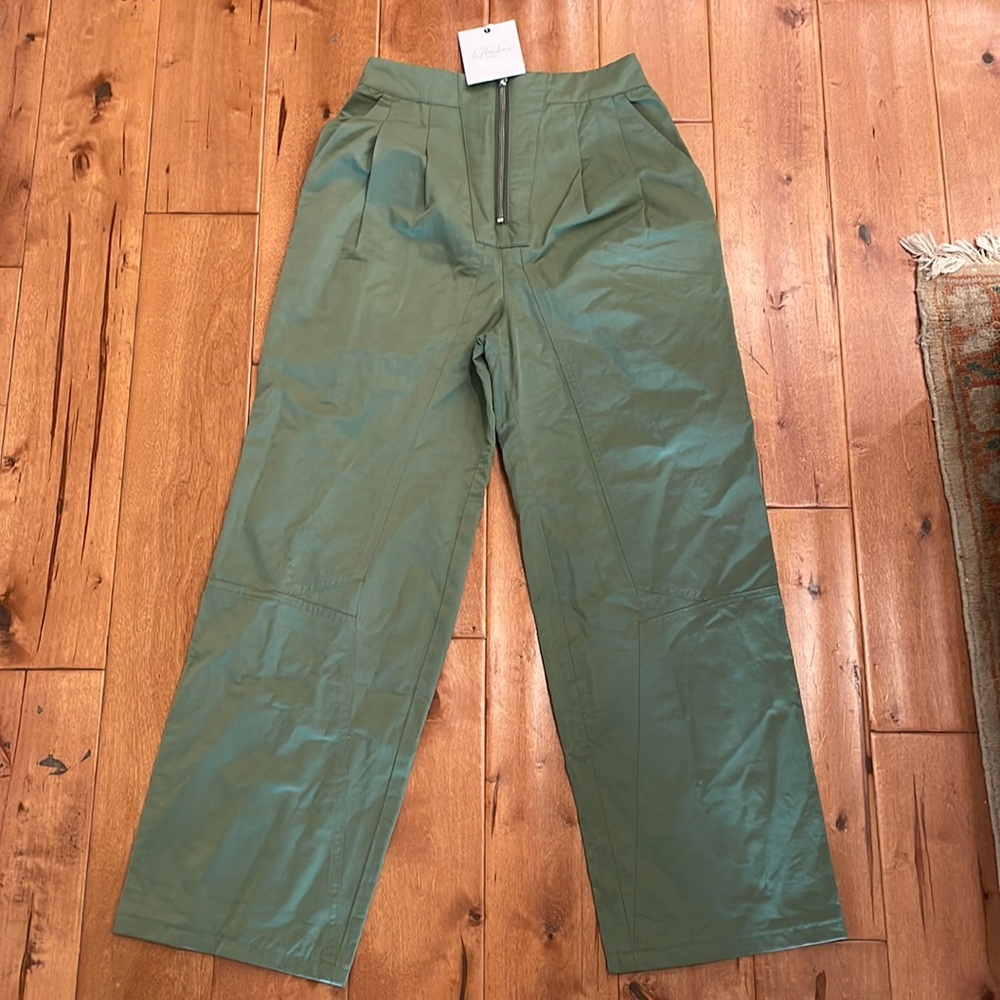 L’ Academie cropped green trousers